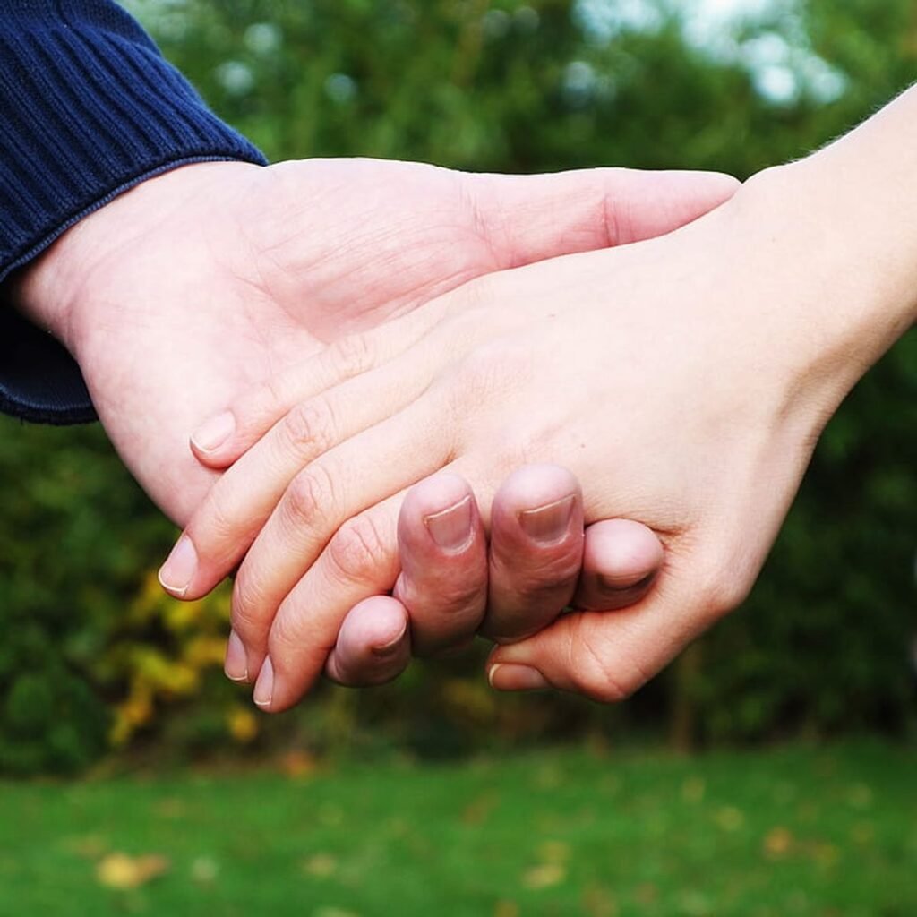 Building Trust in Relationships: The Foundation of Lasting Love