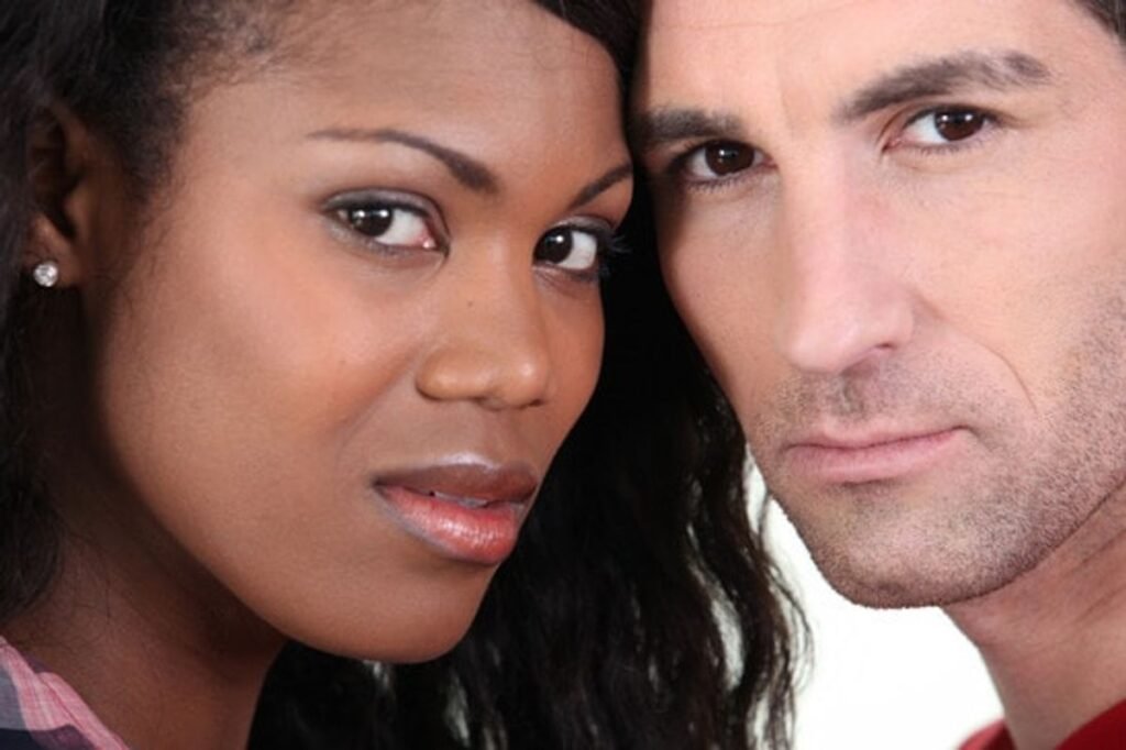 Love Without Borders: A Couple’s Guide to Discovering Intimacy Around the World